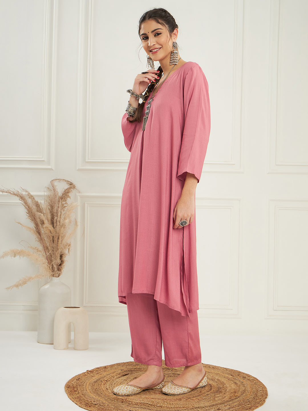 InWeave Women's Light Rose Pink Solid V Neck Kurta Pant Set