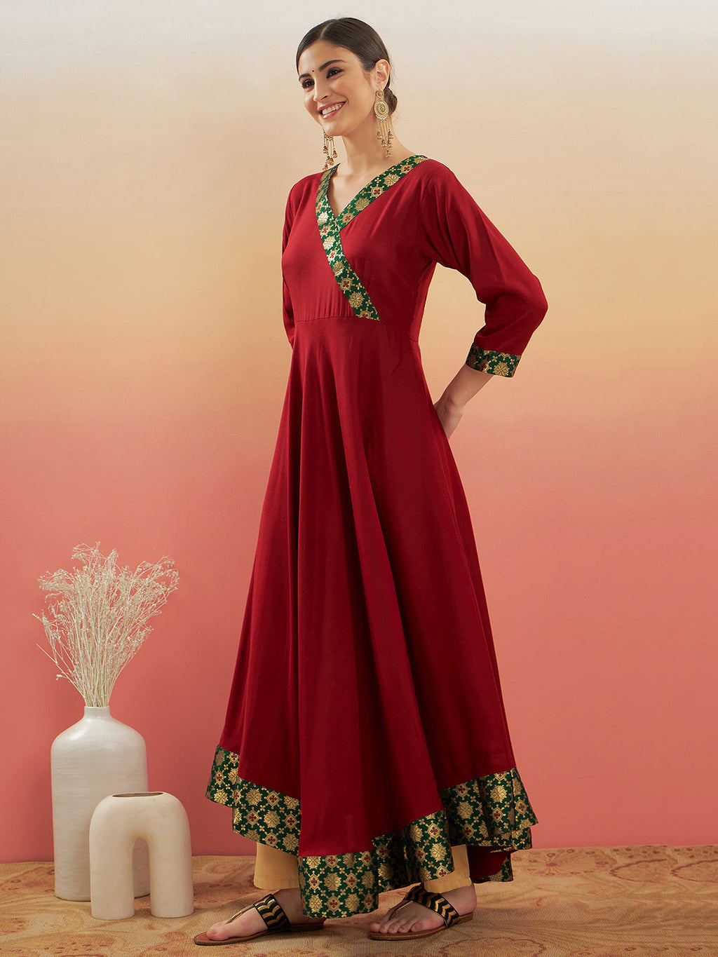 InWeave Women's Maroon Green Border Anarkali Kurta