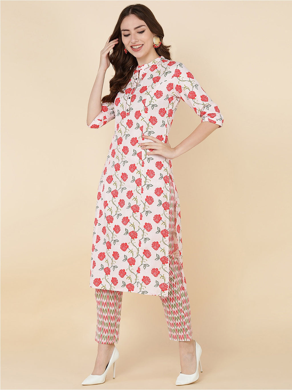 HERE&NOW Women Pink Floral Printed Kurta with Trousers