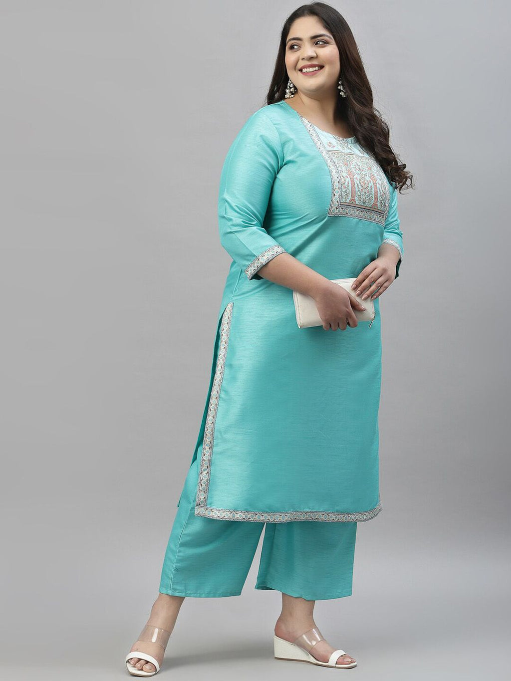 Sztori Plus Size Floral Printed Round Neck Straight Kurta with Palazzos