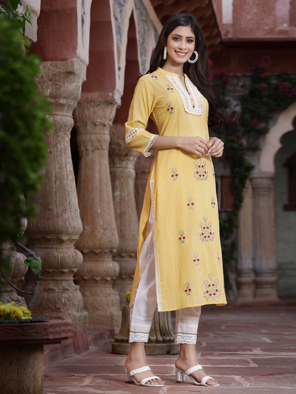 Juniper Women's Yellow Cambric Embroidered Straight Kurta