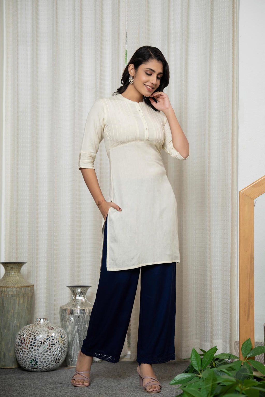 Juniper Rayon Knee-Length Straight Fit Kurta with Mandarin Collar
