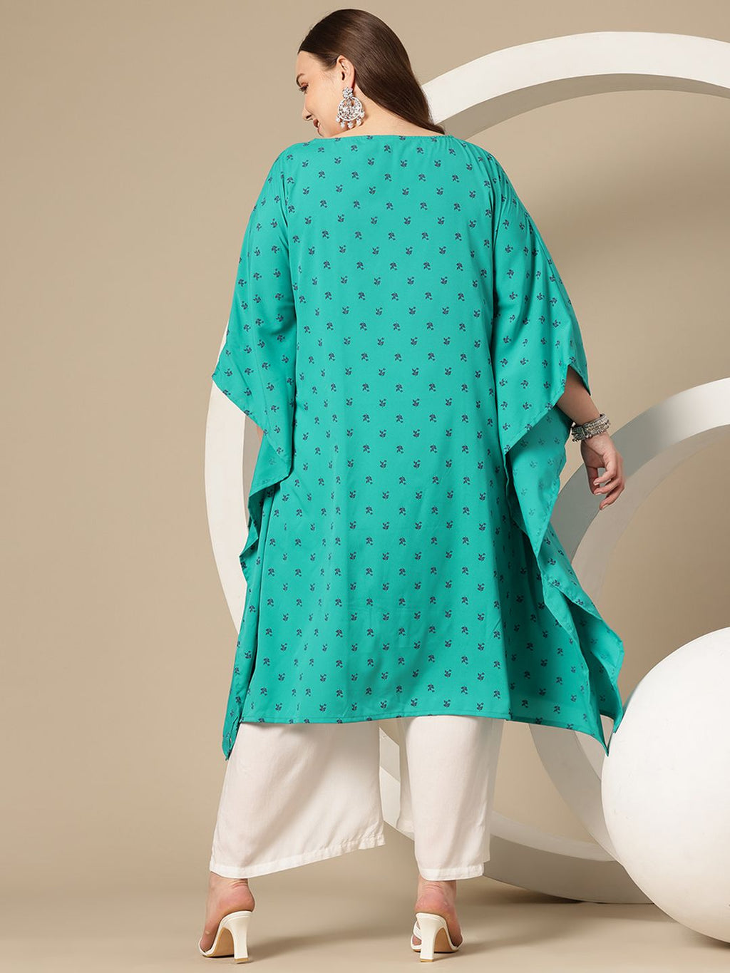 Sztori Plus Size Floral Printed Flared Sleeves Floral Kaftan Kurta