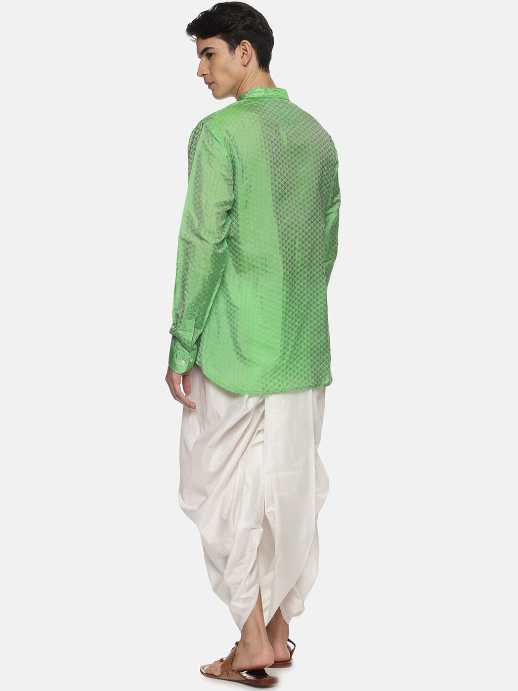 Sethukrishna Men Green Kurta with Dhoti Pants