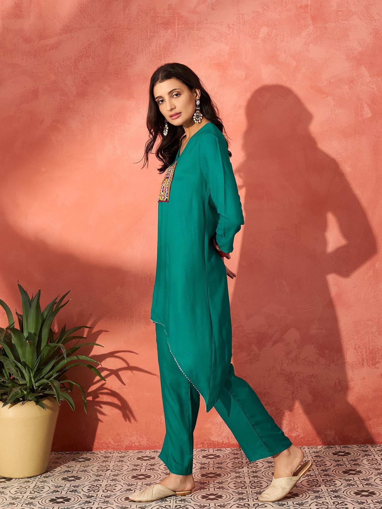 InWeave Teal Triangle Patch Kurta Set