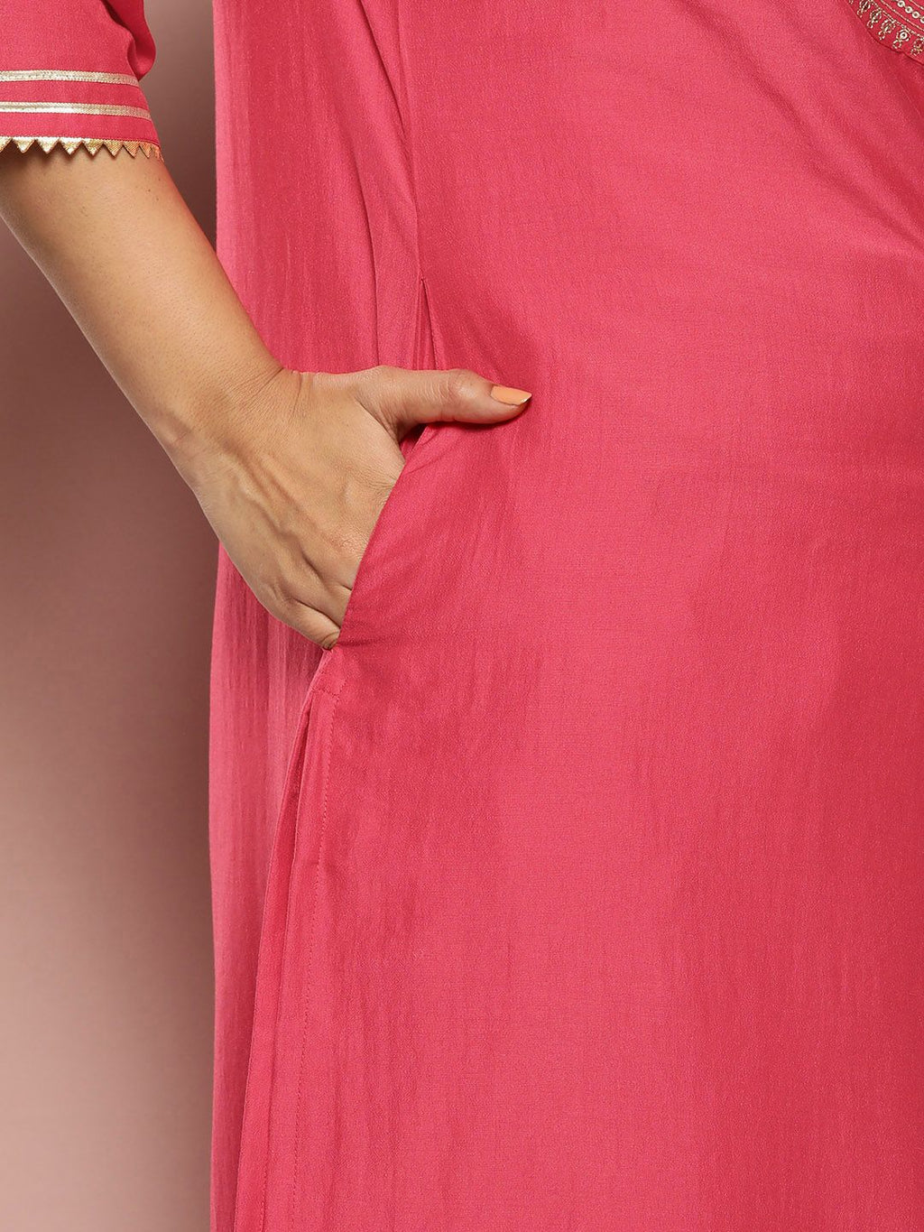 Sztori Plus Size Yoke Design Sequinned Kurta