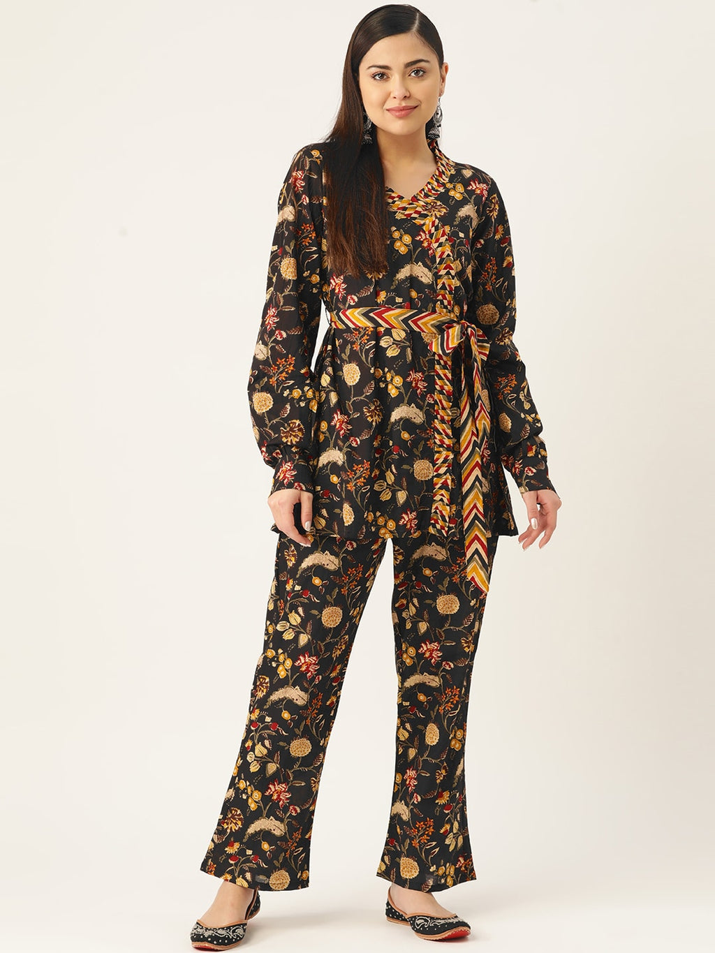 InWeave Women's Black Kalamkari Coord Set With Belt