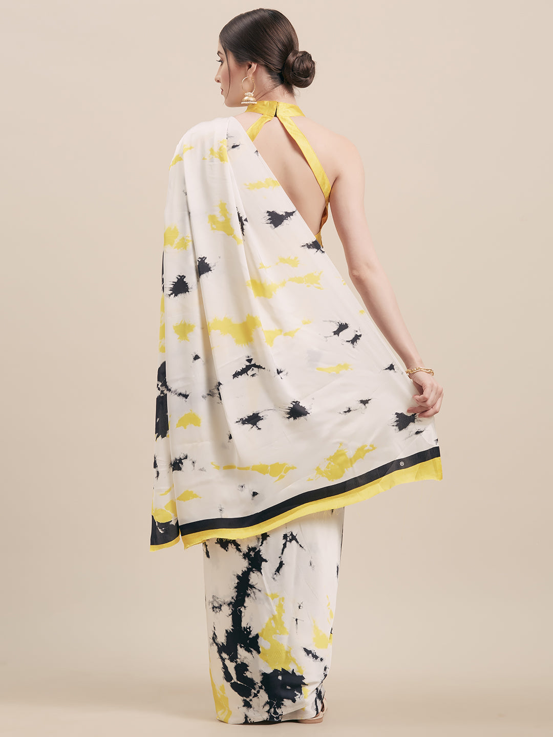Tikhi Imli White & Yellow Satin Printed Saree