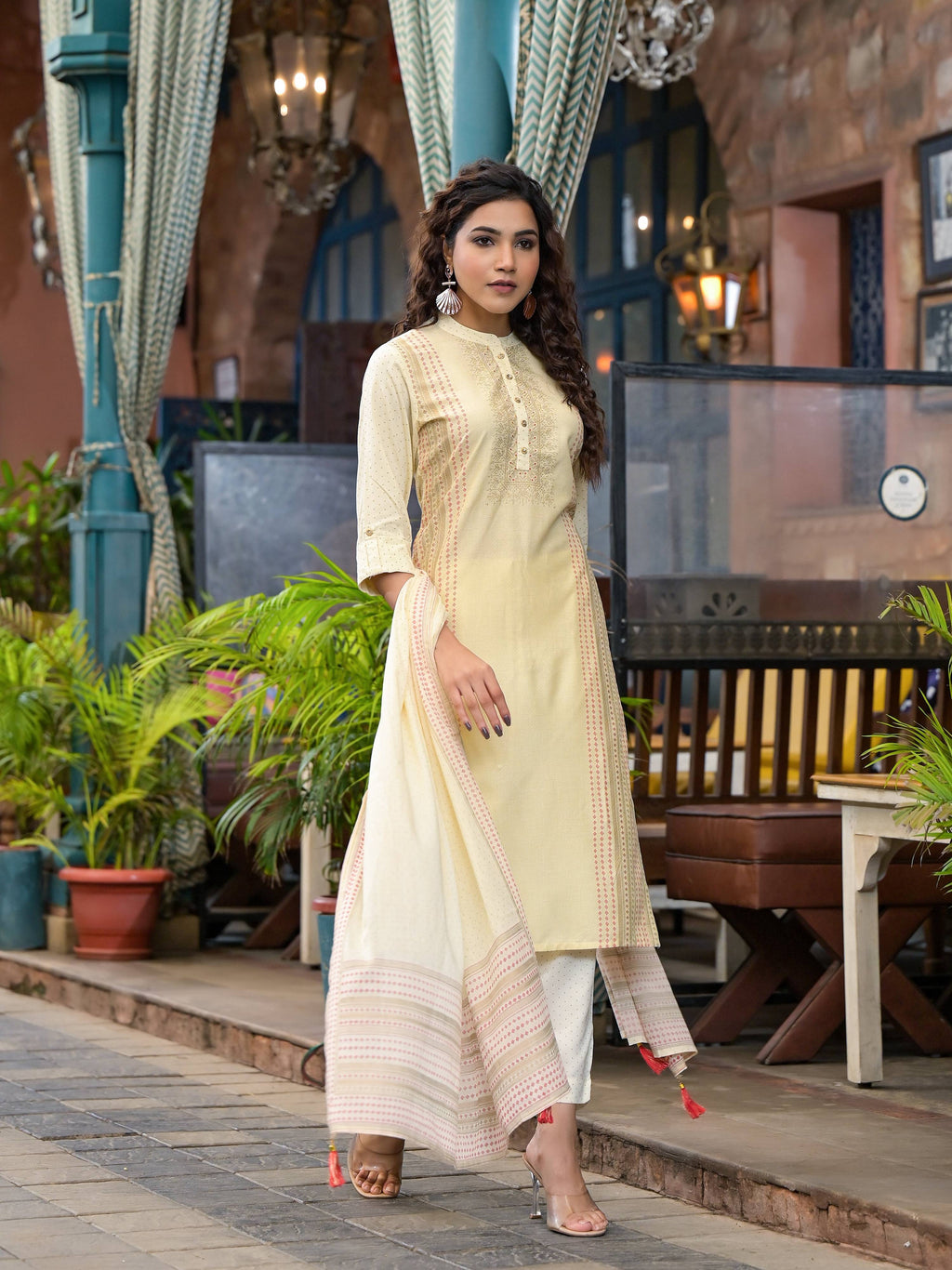 Juniper Women's Ivory Ethnic Motif Printed Liva Rayon Kurta Set With Buttons & Tassels