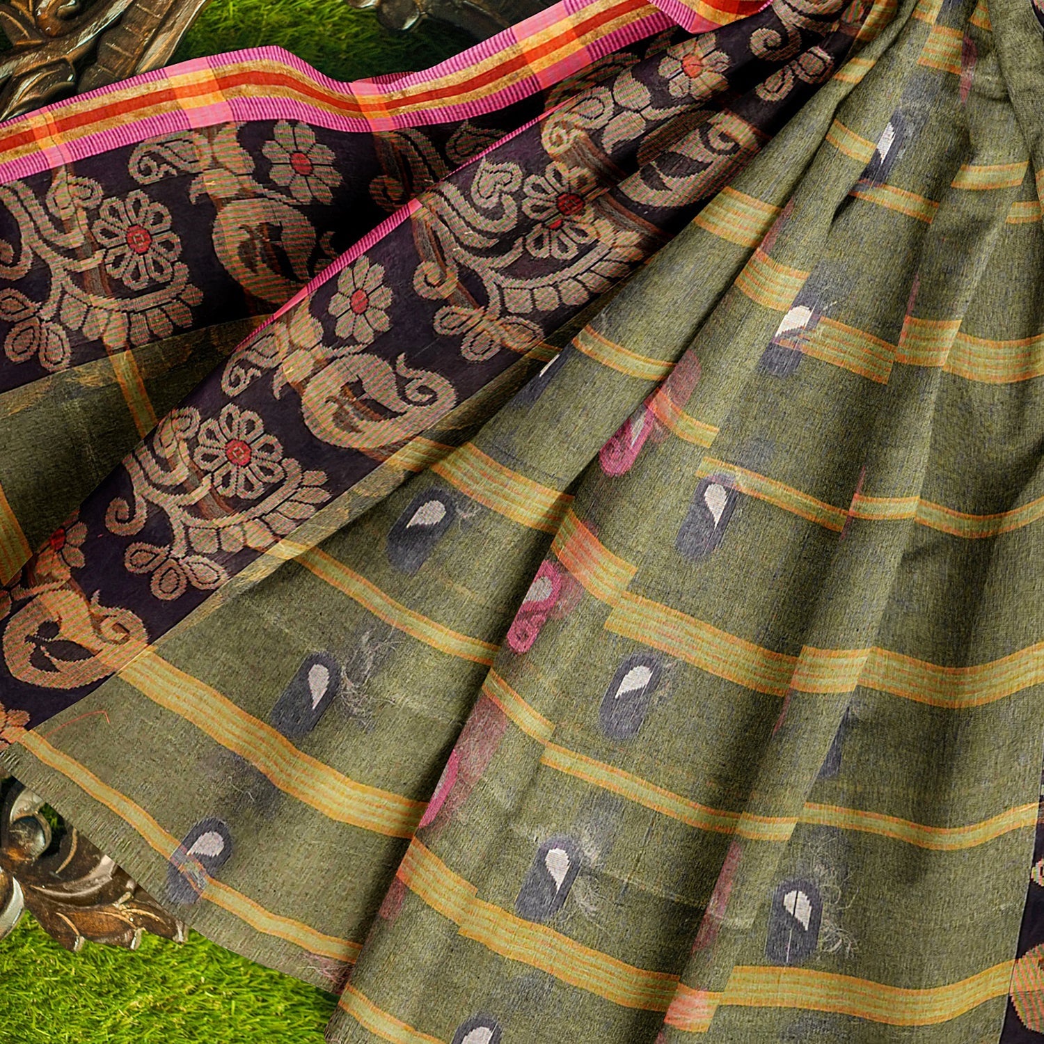Exclusive Collection 100% Pure Cotton Pesta Tant Saree With Hand Weaving Work