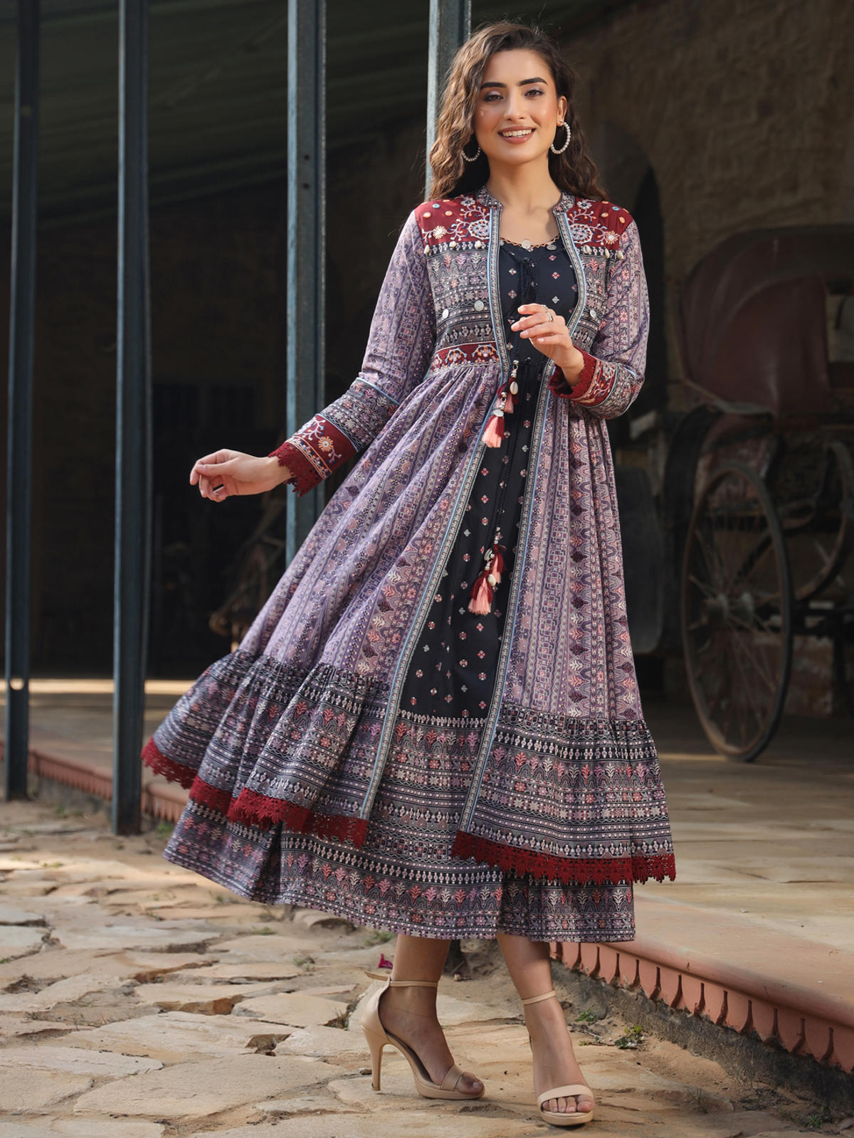 Juniper Women's Juniper Women's Lavender Cambric Printed With Embroidery Flared Dress