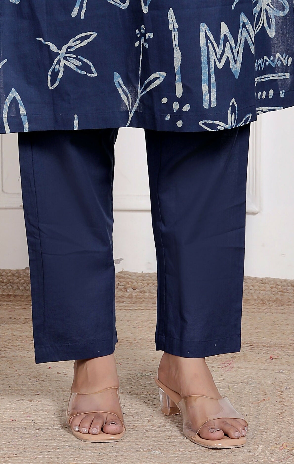 Miravan Womens Abstract Blue Printed Cotton Blue Co-Ord Set