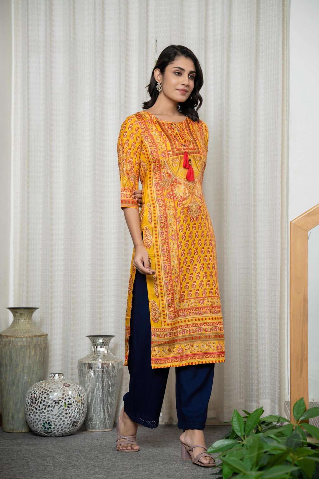 Juniper Women's Mustard Ethnic Motif Printed Shantoon Kurta With Doris & Tassels