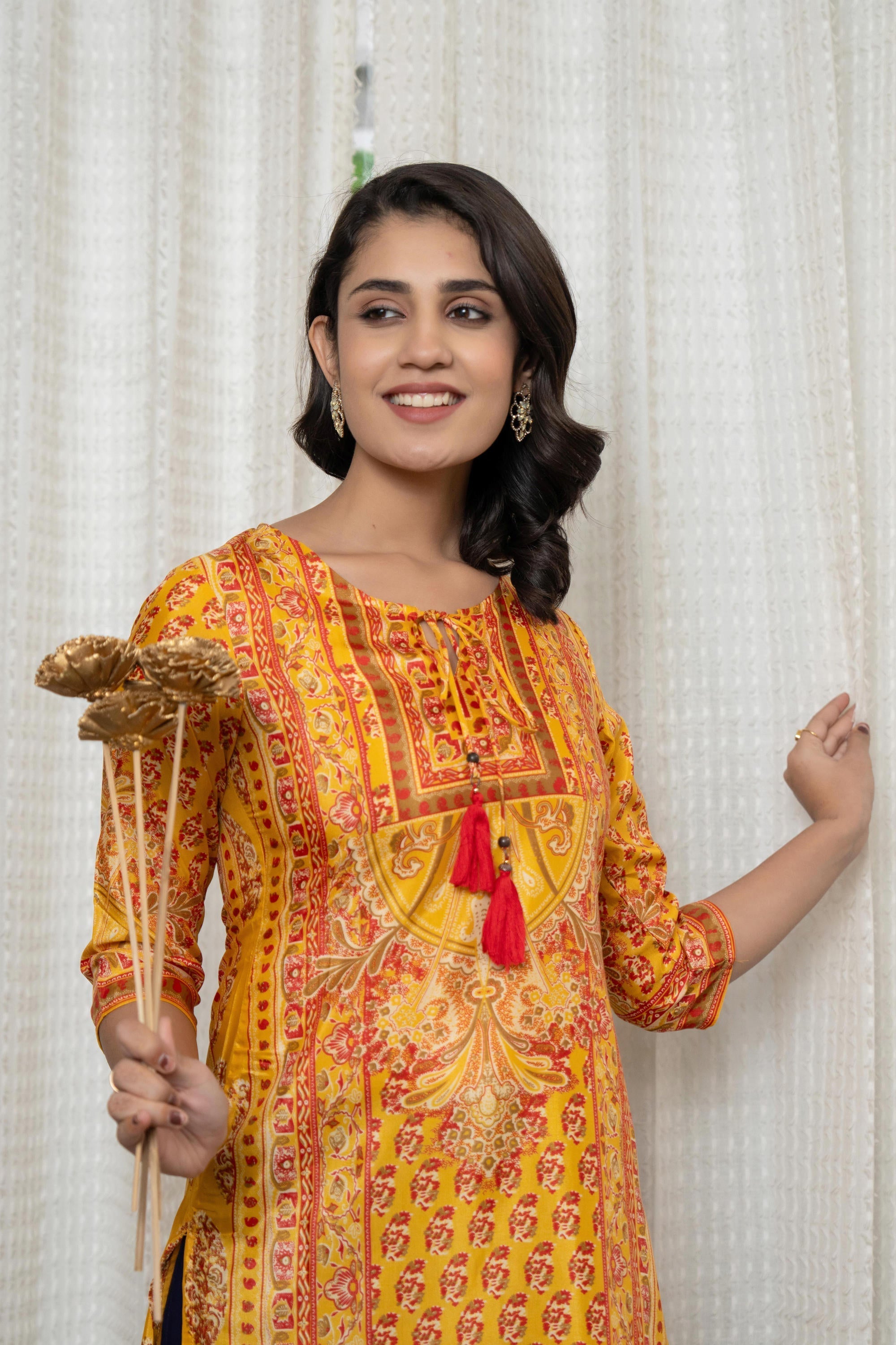 Juniper Women's Mustard Ethnic Motif Printed Shantoon Kurta With Doris & Tassels