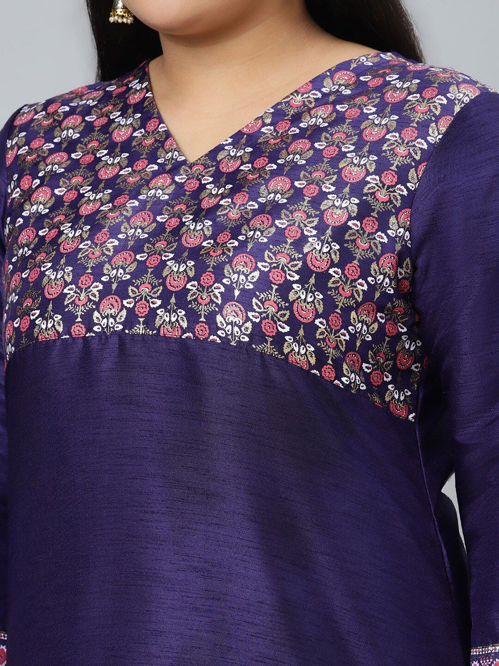 Sztori Plus Size Ethnic Motifs Printed Straight Kurta with Trousers