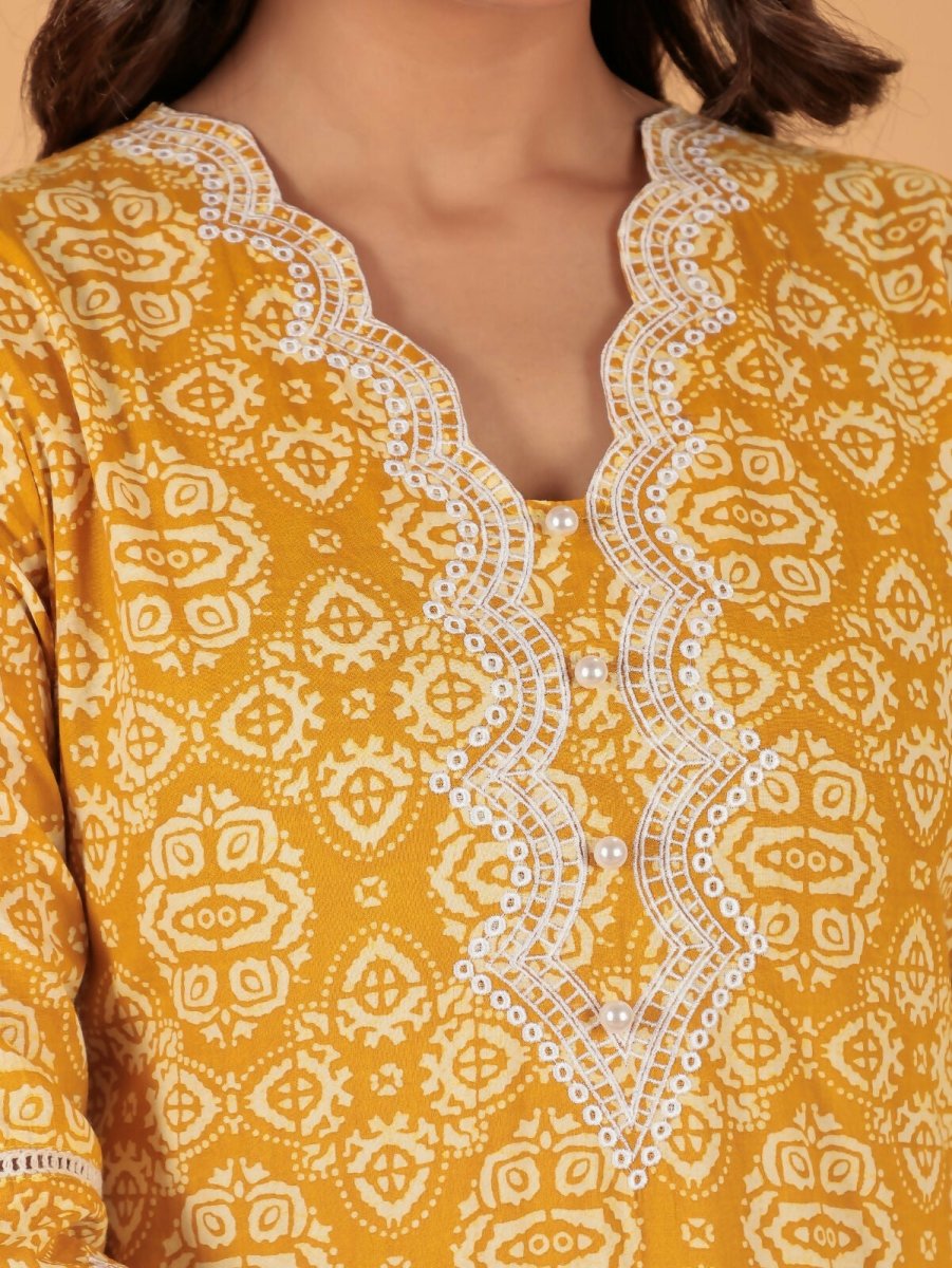 Aramya Straight Soft Cotton Geometric Print Women's Kurta - Yellow