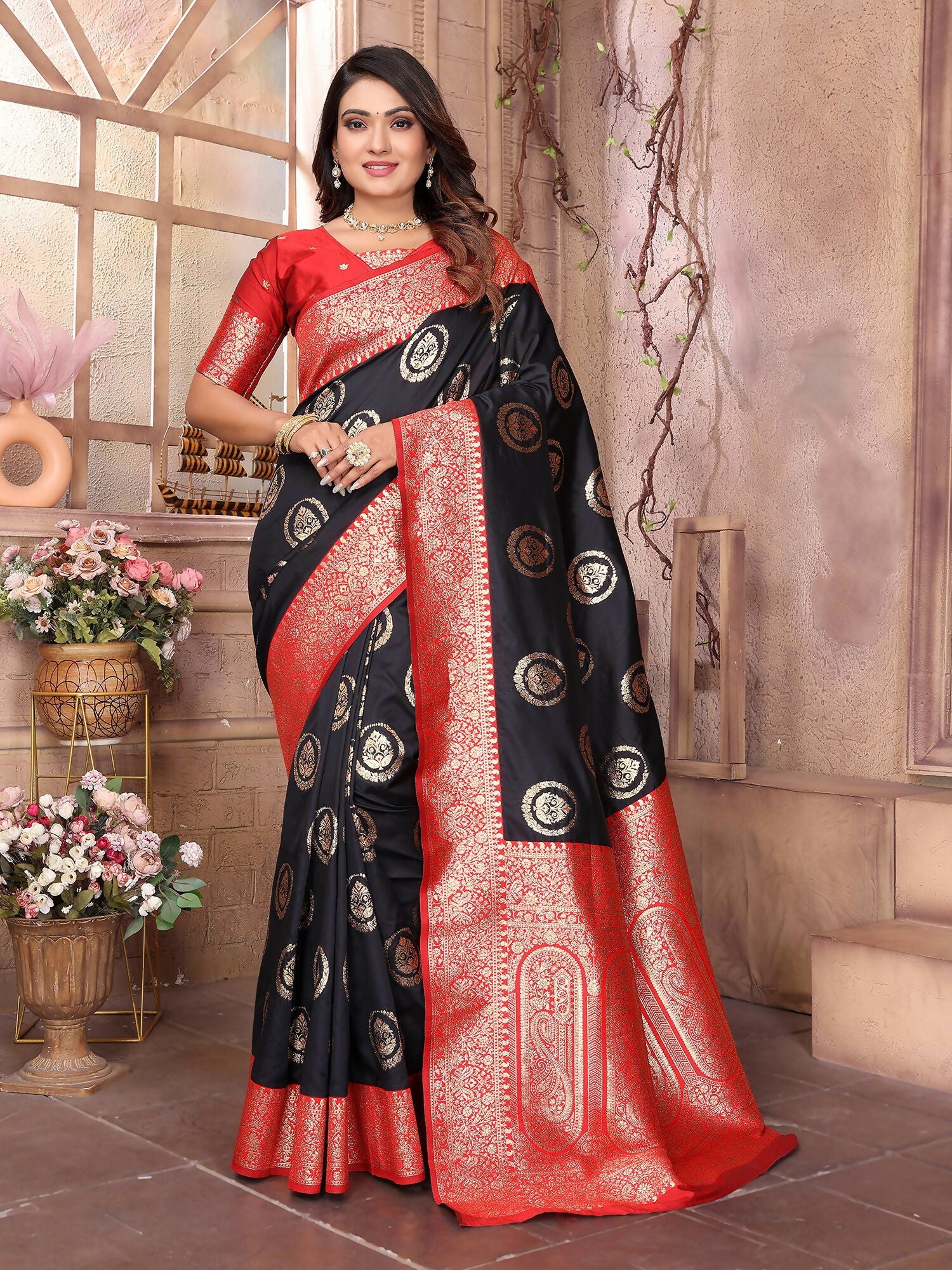Joban Fashion Black Banarasi Soft Silk Woven Saree