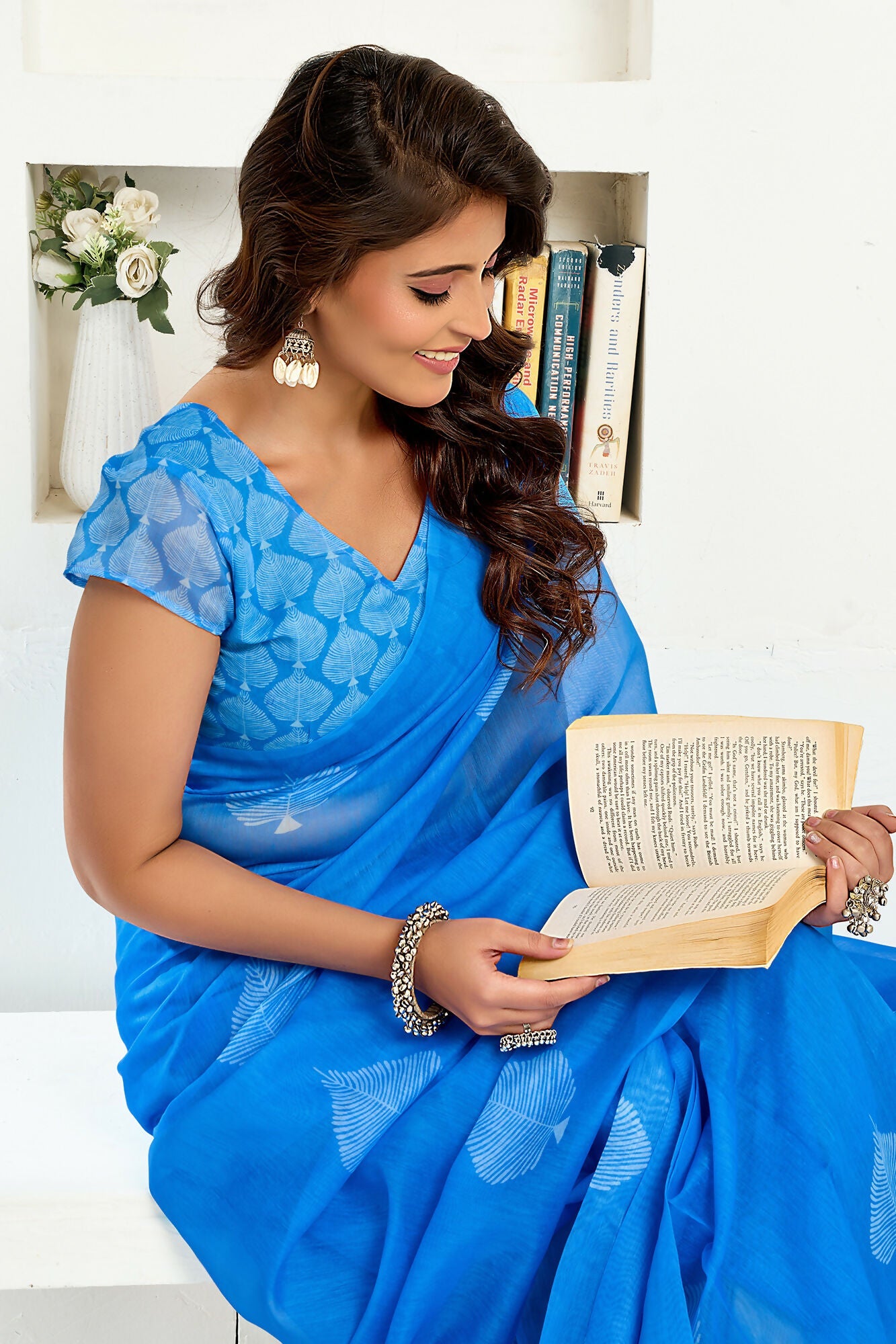 Vastranavya Blue Digital Printed Linen Ready To Wear Designer Saree with Unstitched Blouse