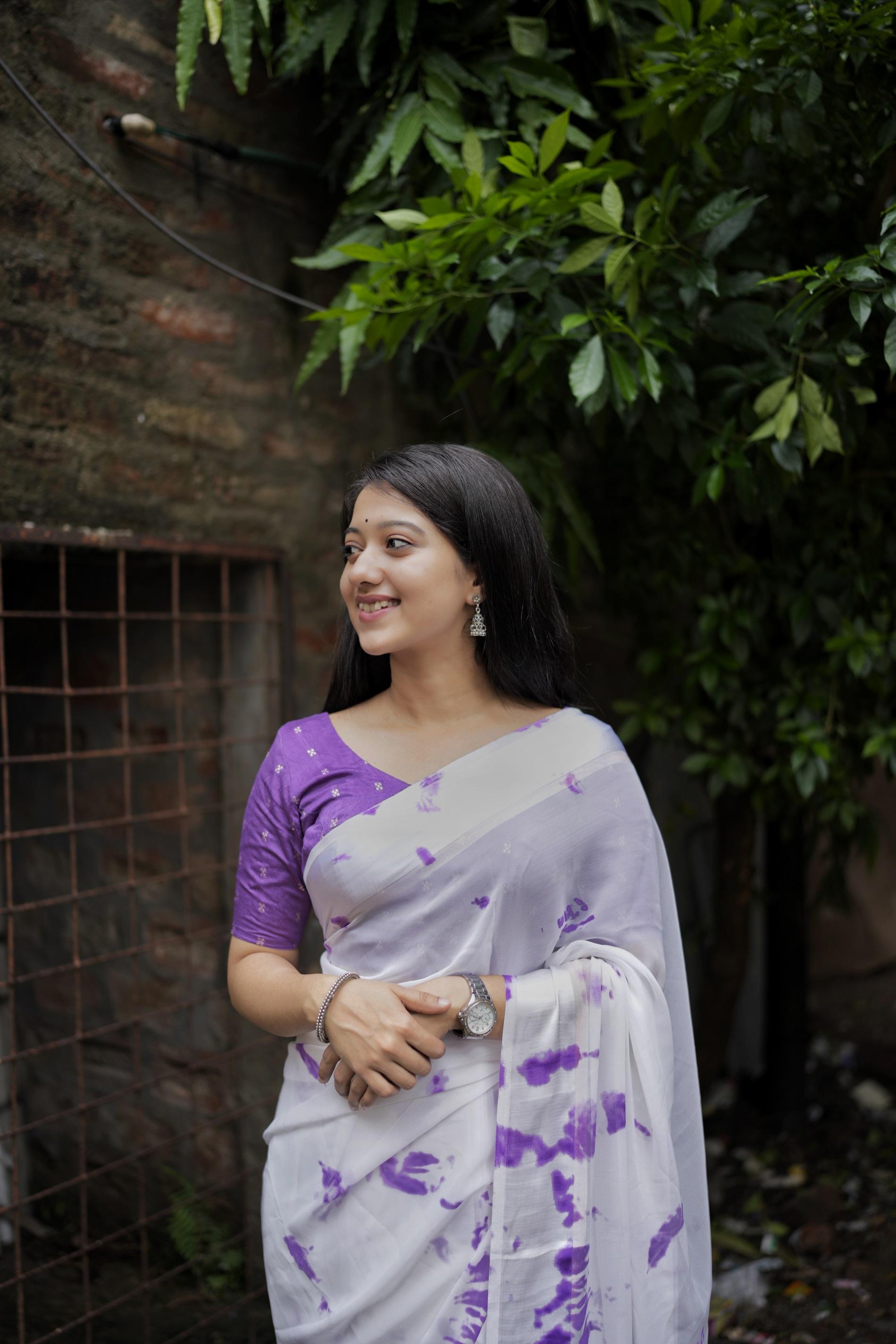 Lavender Poly Georgette Tie and Dye Saree with Unstitched Blouse - Hiral Fashion