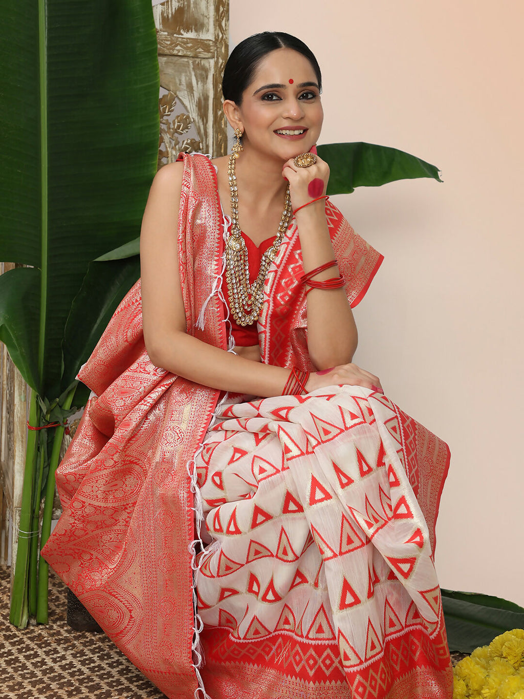 Shree Shyam Fashion Linen Cotton Red & White Saree