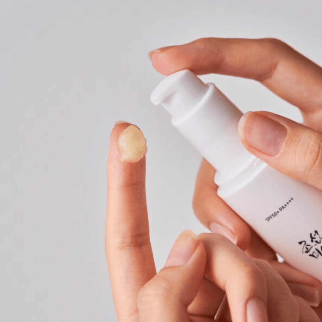 Beauty of Joseon Ginseng Moist Sun Serum SPF 50+ PA++++ - Korean Skincare