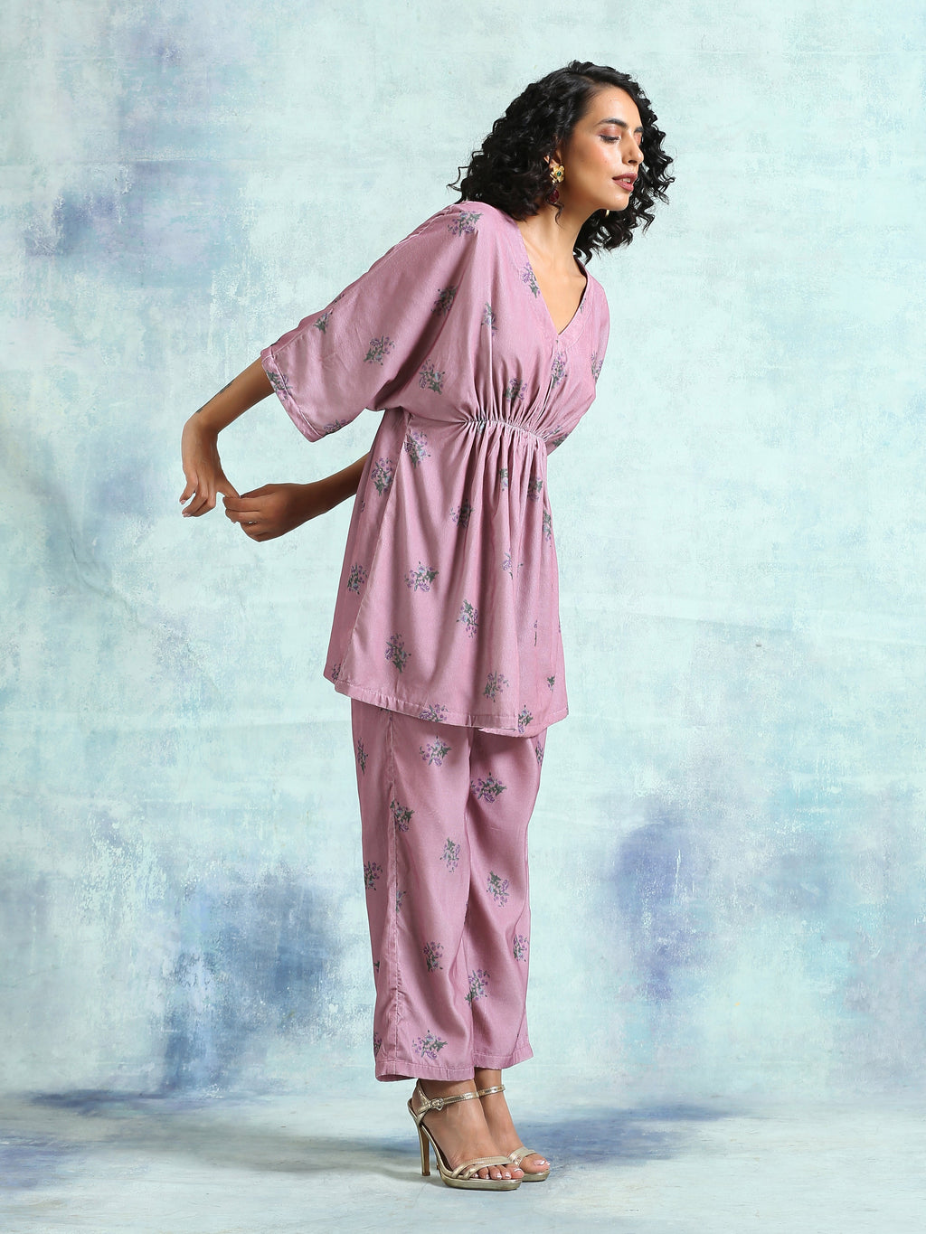 trueBrowns Light Mauve Printed Velvet Co-Ord Set