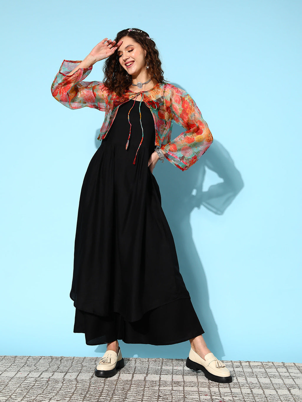 InWeave Women's Strappy Set In Black With Green Floral Short Or Cape