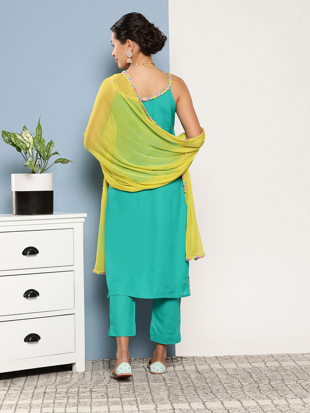 InWeave Women's Teal Lace Work Straight Strappy Kurta Set With Lime Green Chiffon Dupatta