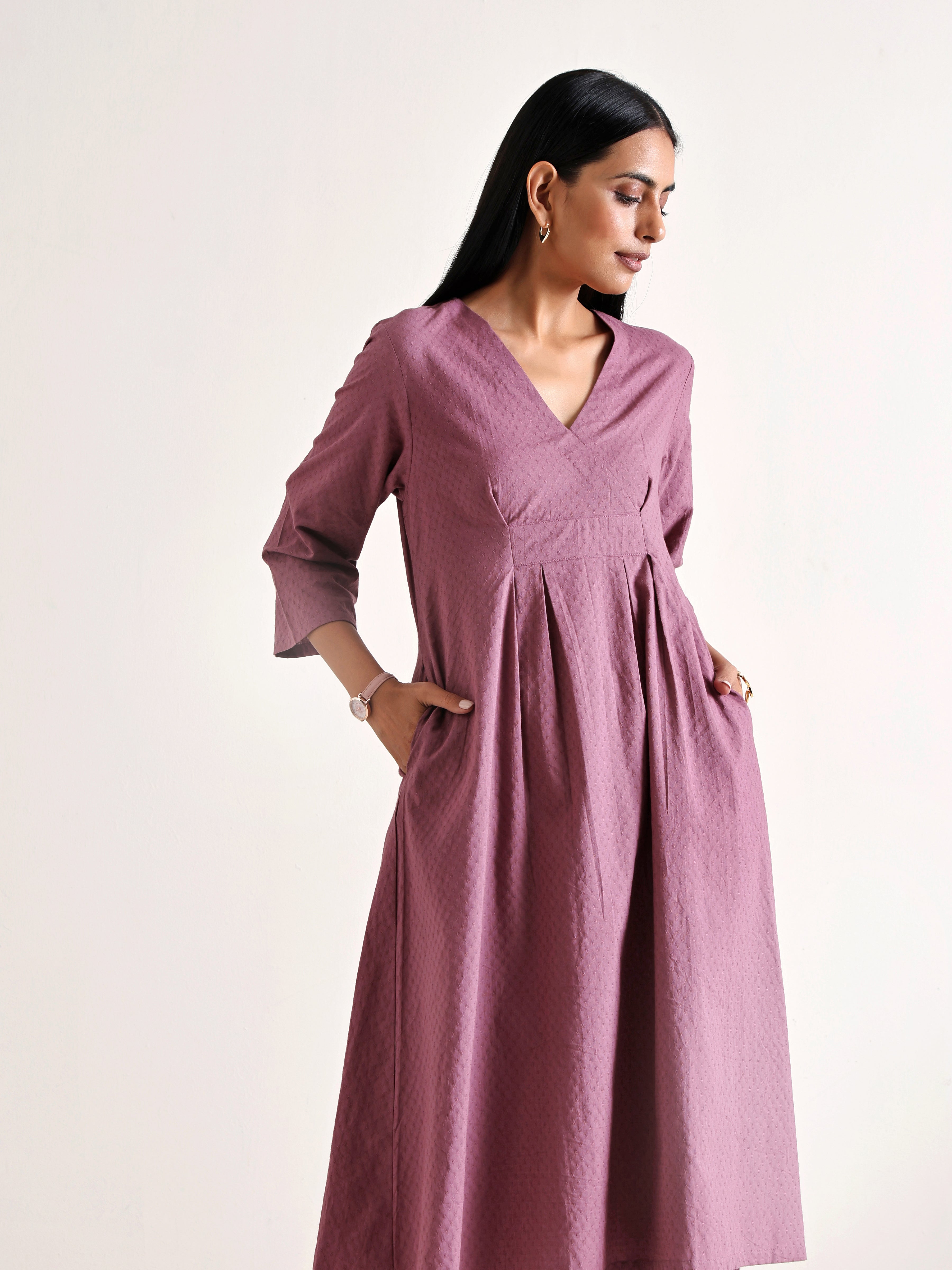 trueBrowns Orchid Overlap Pleat Kurta Pant Set