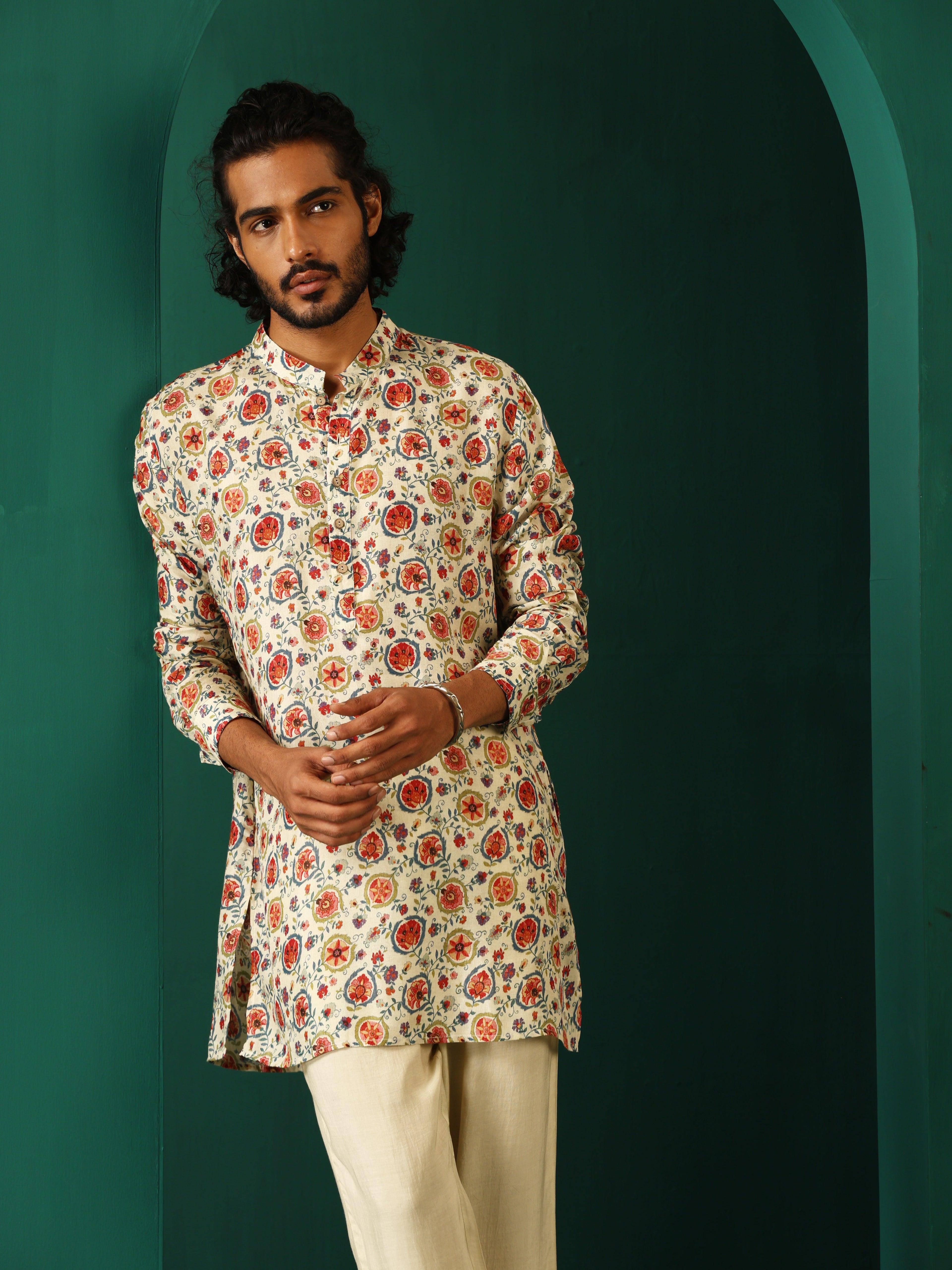 trueBrowns Men's Off White Floral Bunch Muslin Silk Printed Co-ord Set