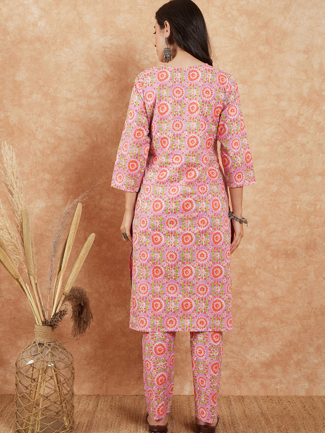 InWeave Women's Mauve Floral Jaal Gota Work Straight Kurta Pant Set