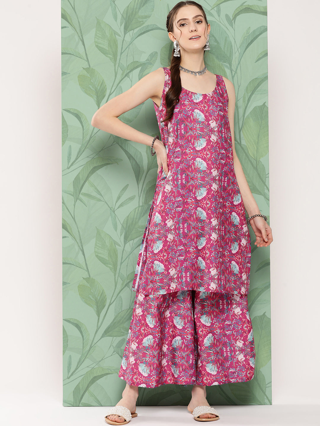 InWeave Women's Magenta Camelia Print Crepe Kurta Set