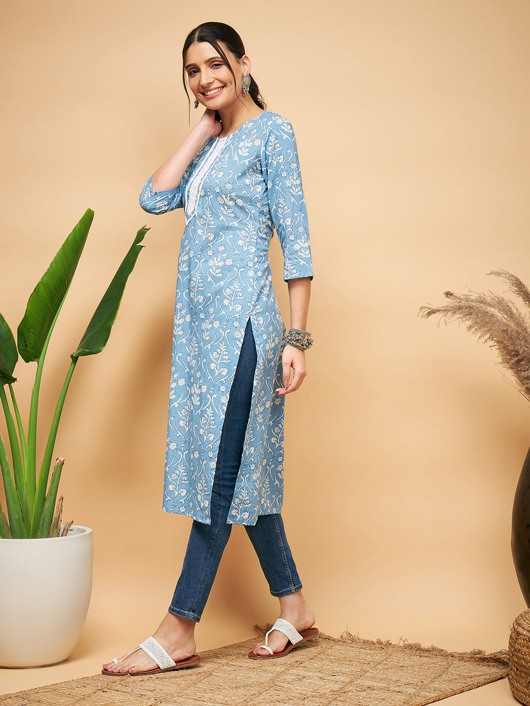 InWeave Women's Powder Blue White Print Lace Straight Kurta