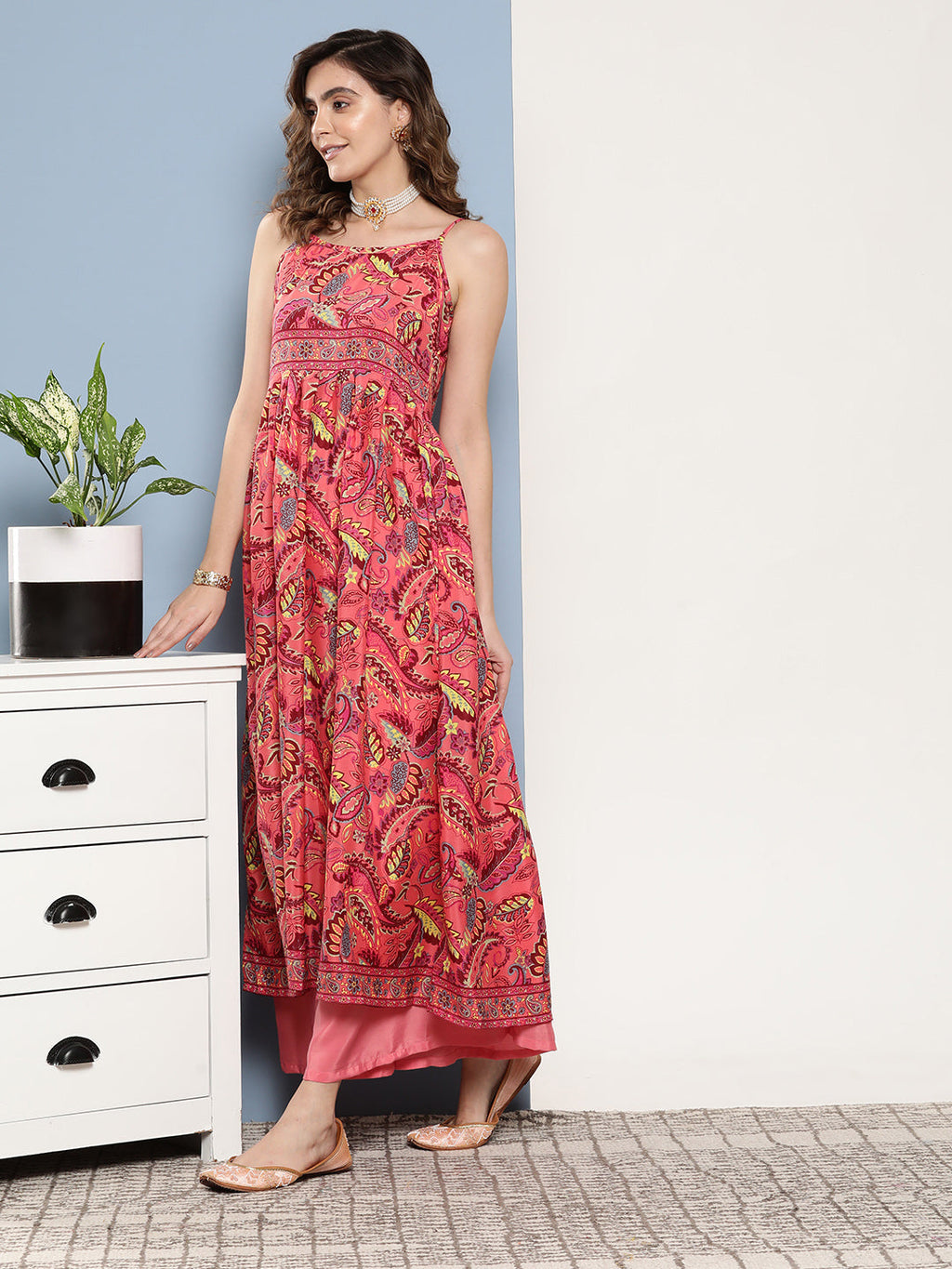 InWeave Women's Camelia Pastel Peach Print Strappy Kurta Set