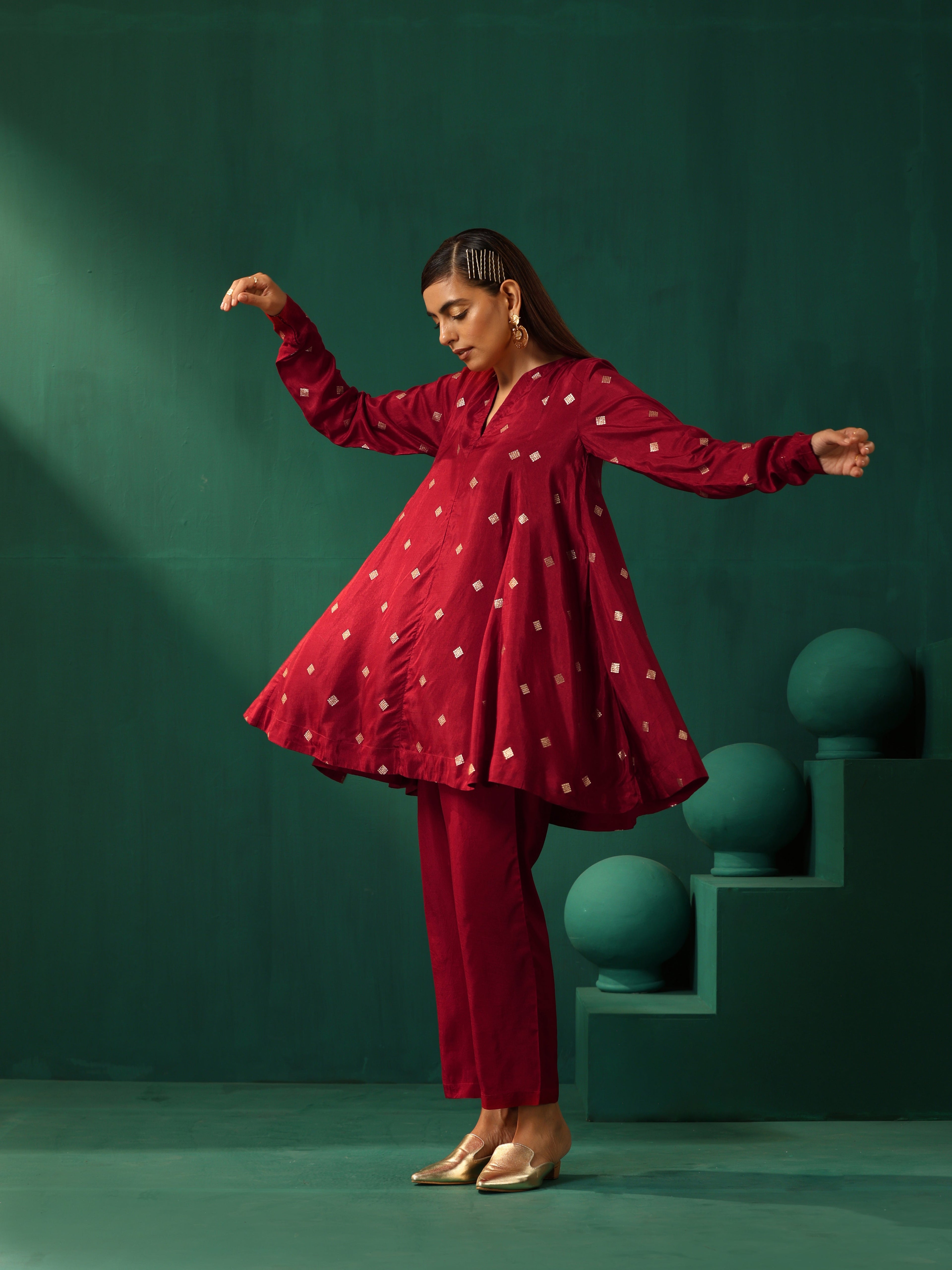 trueBrowns Maroon Diamond Viscose Silk Relaxed Co-ord Set
