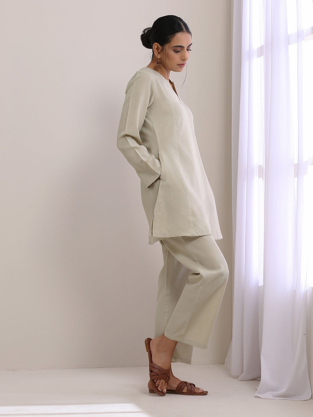 trueBrowns Light Grey Slub Co-Ord Set