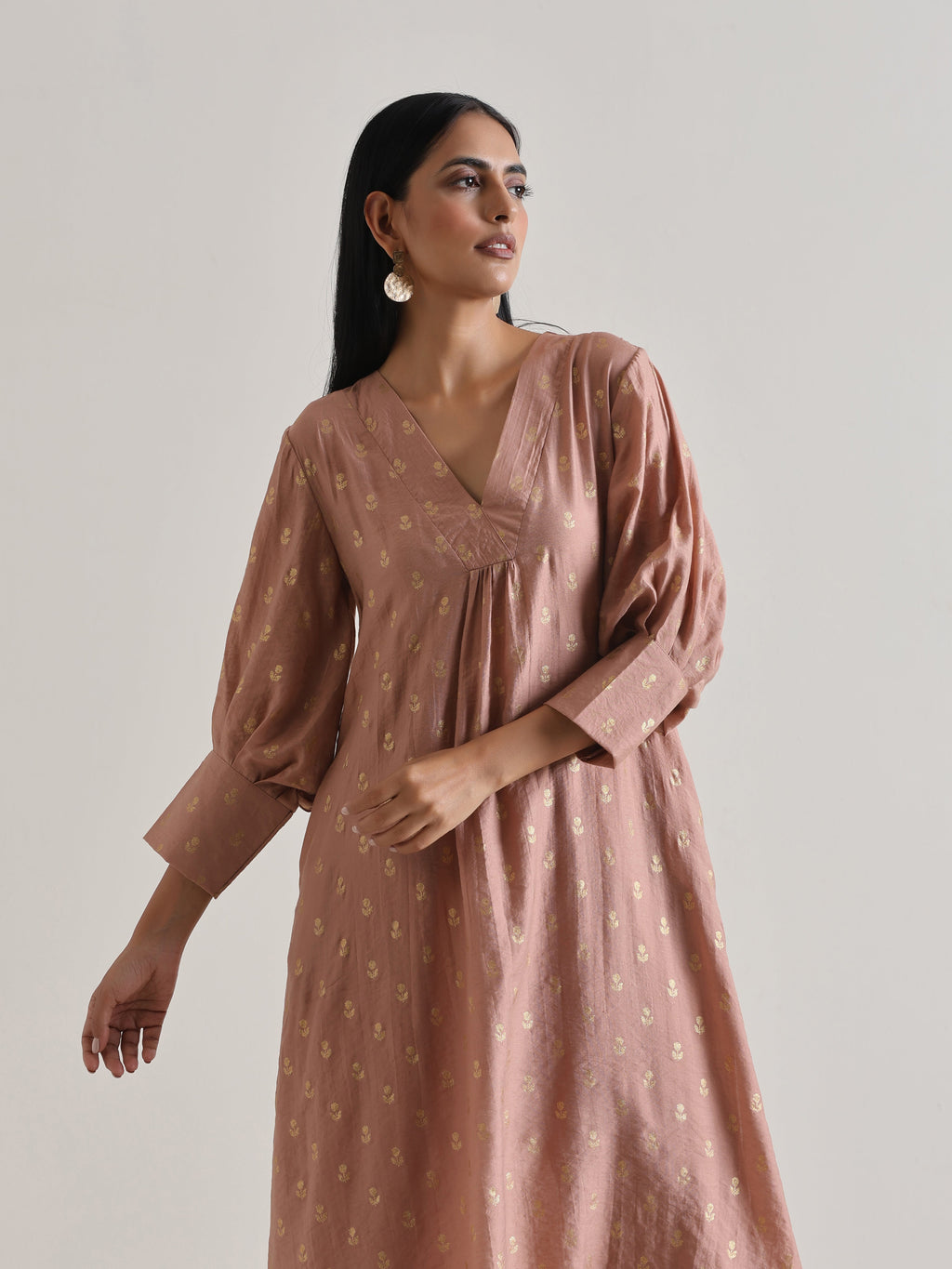 trueBrowns Beige Foil Puff Sleeve Kurta Set