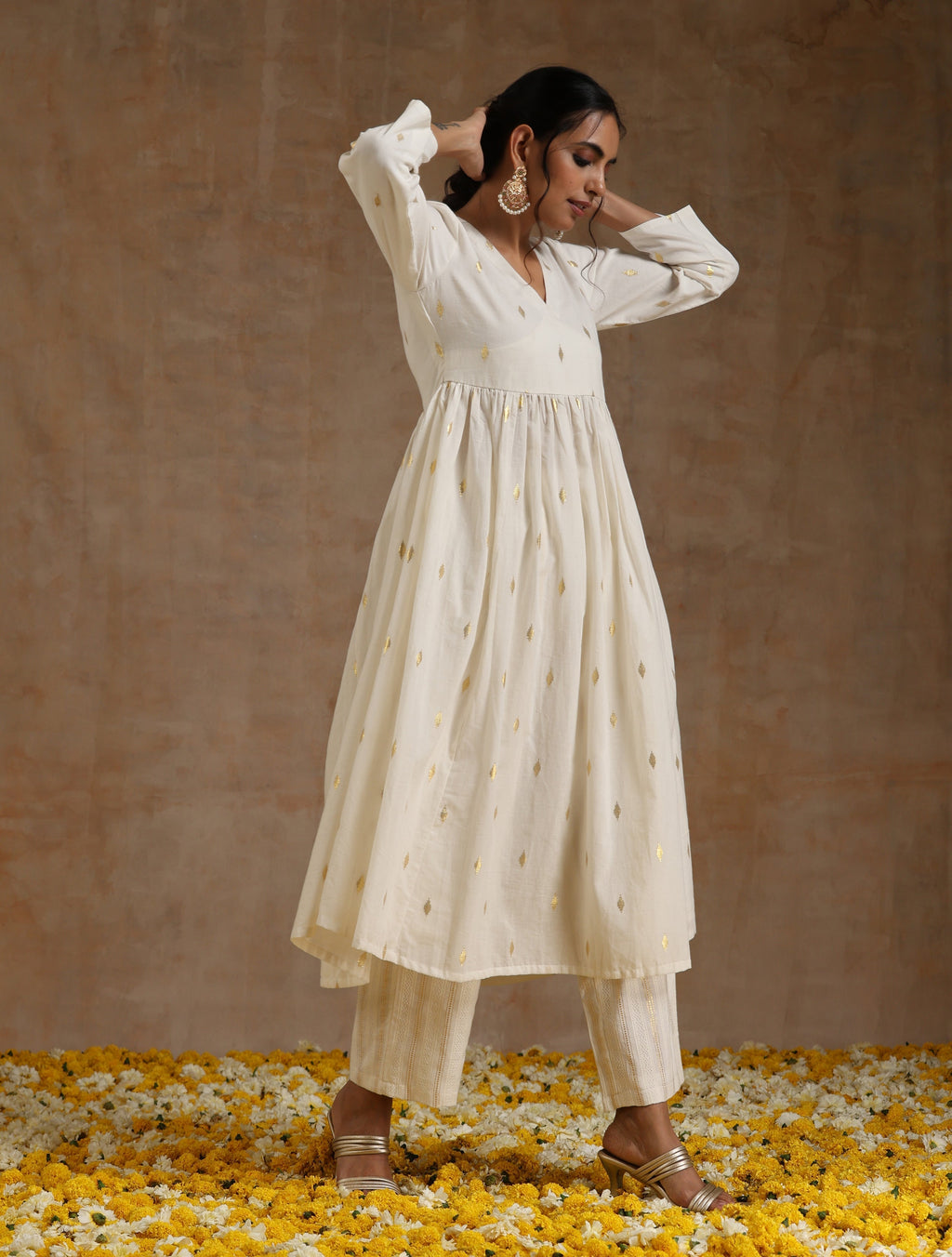 trueBrowns Ivory Gold Cotton Kalidar Kurta Set