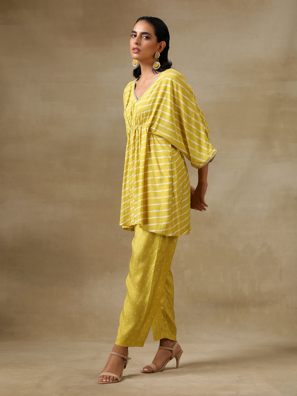 trueBrowns Lime Green Bandhani Printed Silk Drop Shoulder Co-Ord Set