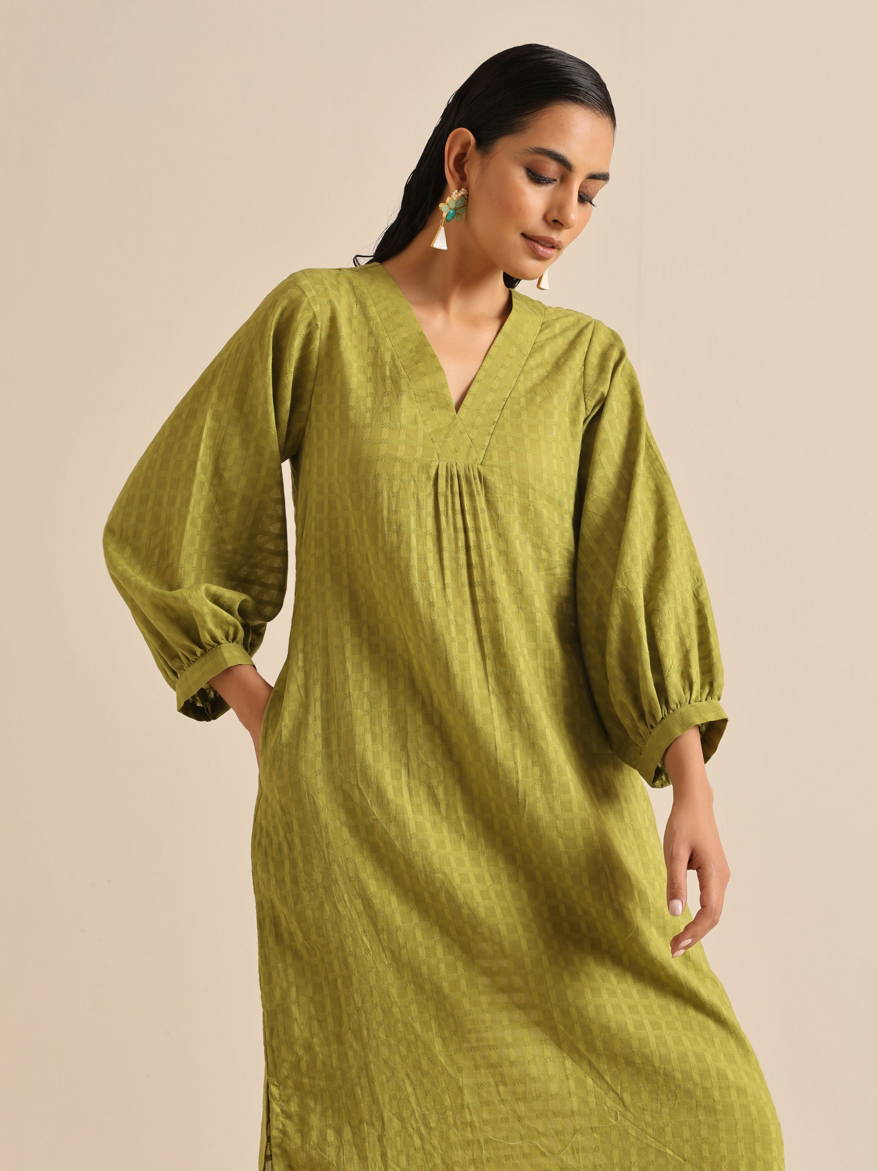 trueBrowns Fresh Green Dobby Puff Sleeve Kurta Pant Set
