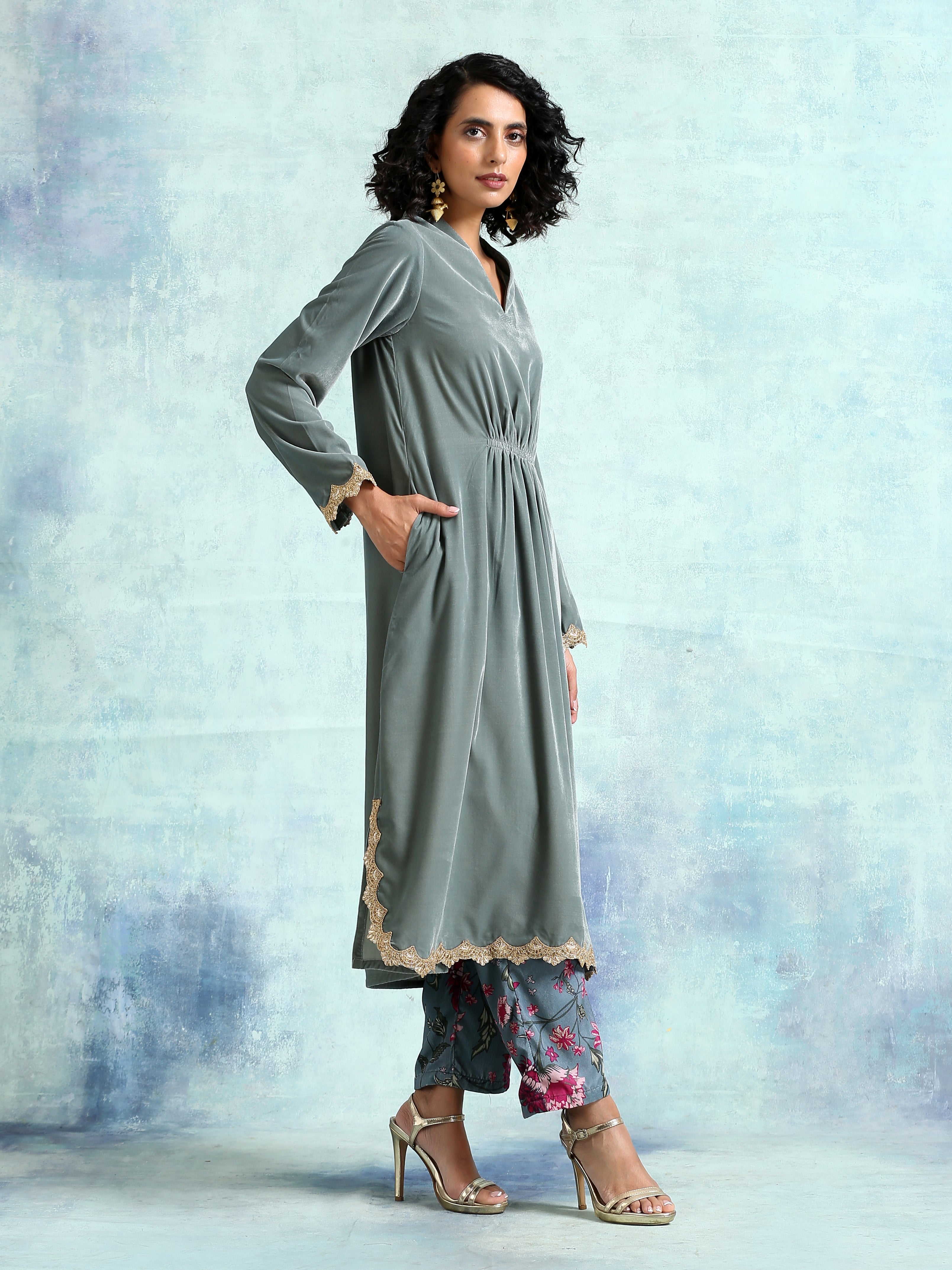 trueBrowns Grey Velvet Lace Kurta Pant Set