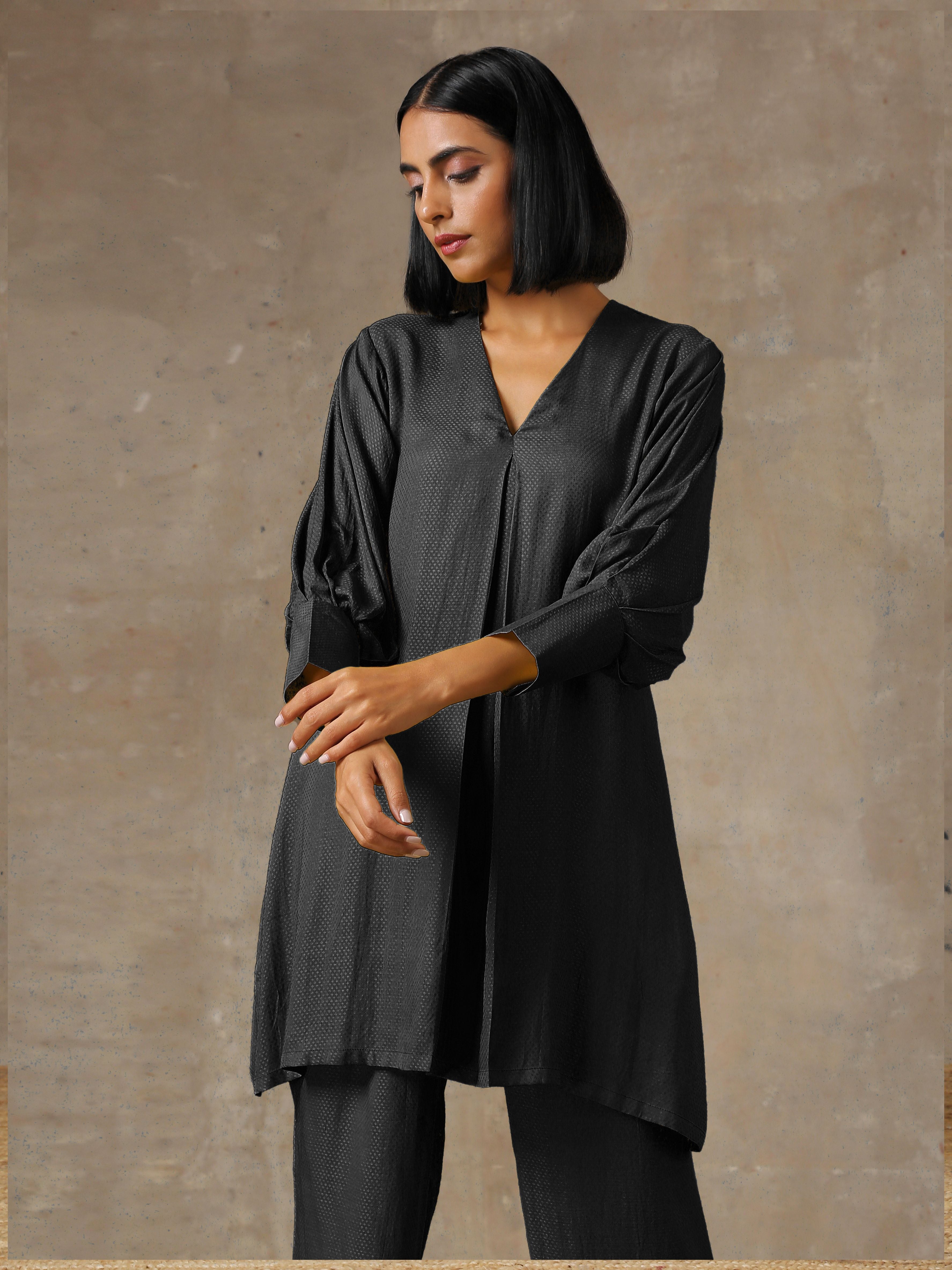 trueBrowns Black Solid Textured Co-Ord Set