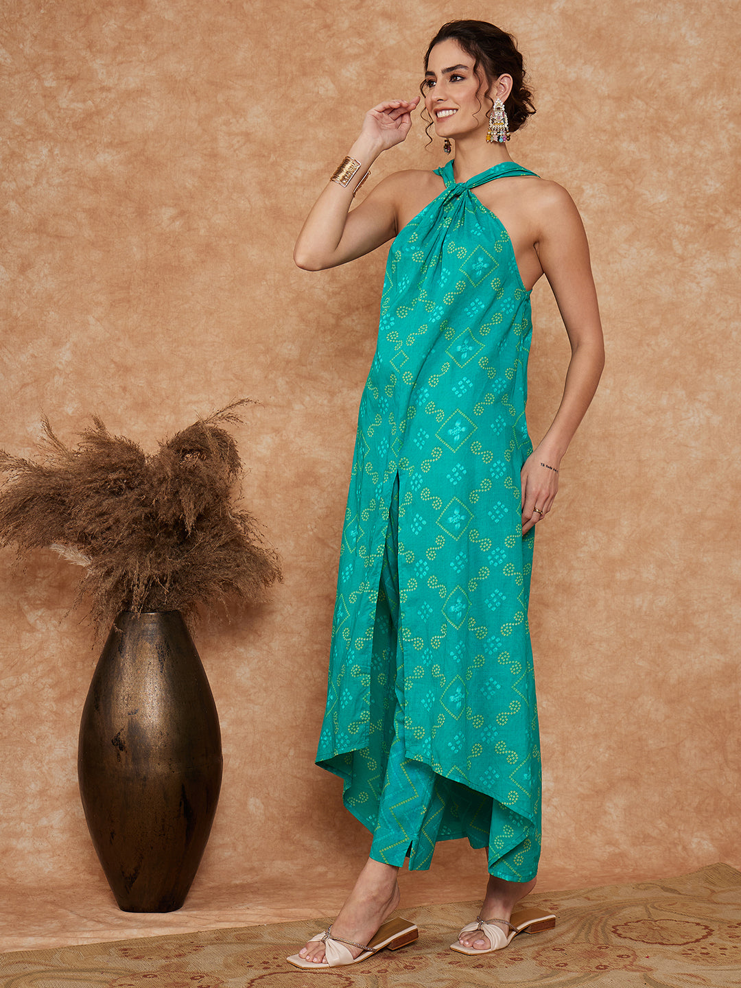 InWeave Women's Aqua S Print Twisted Neckline Kurta Pant Set