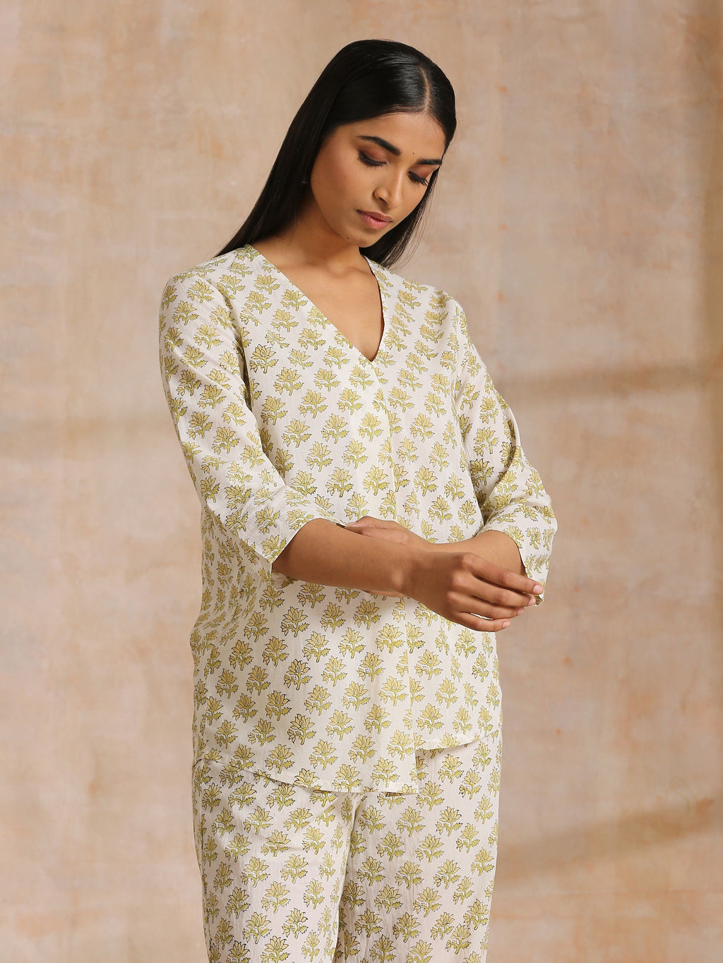trueBrowns Green Buta On Off-White Block Print Cotton Co-Ord Set