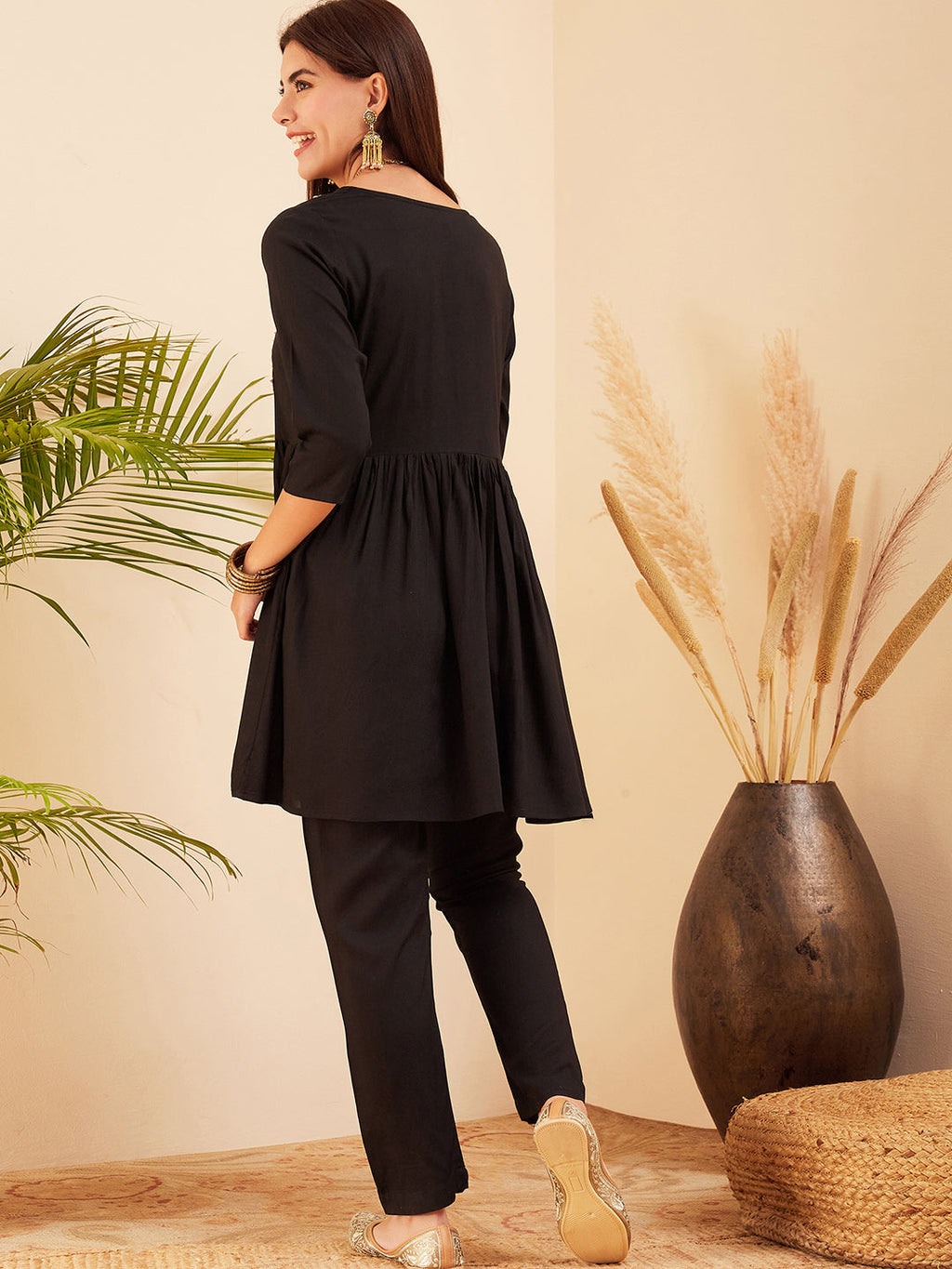 InWeave Women's Black Round Neck Square Gota Work Kurta Pant Set