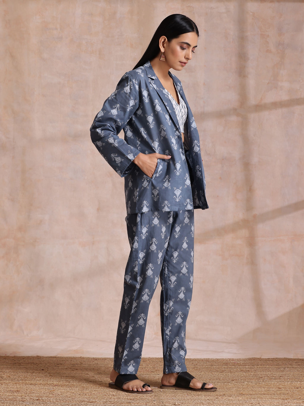 trueBrowns Grey On Grey Ikat Print Cotton Pant Suit Set