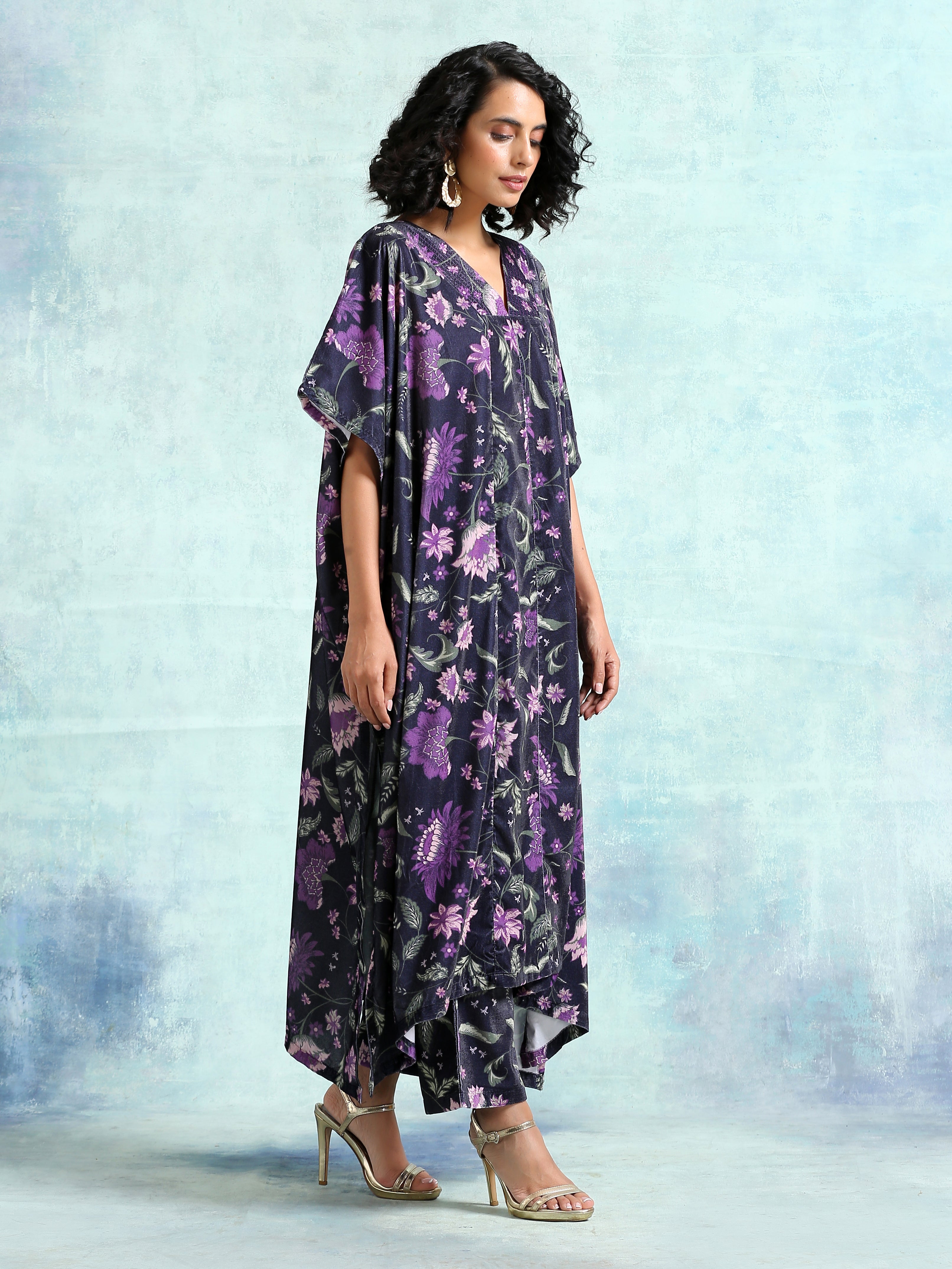 trueBrowns Black Printed Velvet Kaftan Kurta