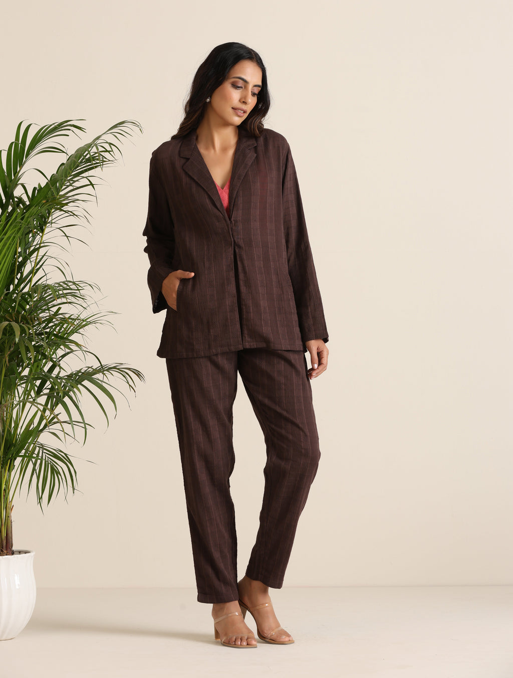 trueBrowns Cola Cotton Dobby Pant Suit Set