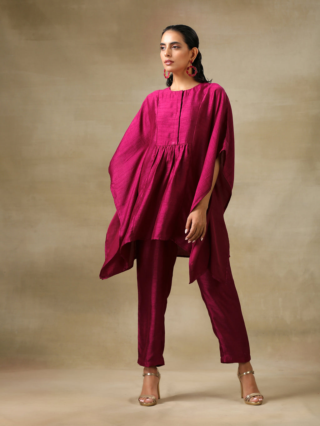 trueBrowns Purple Textured Silk Gathered Kaftan Co-Ord Set