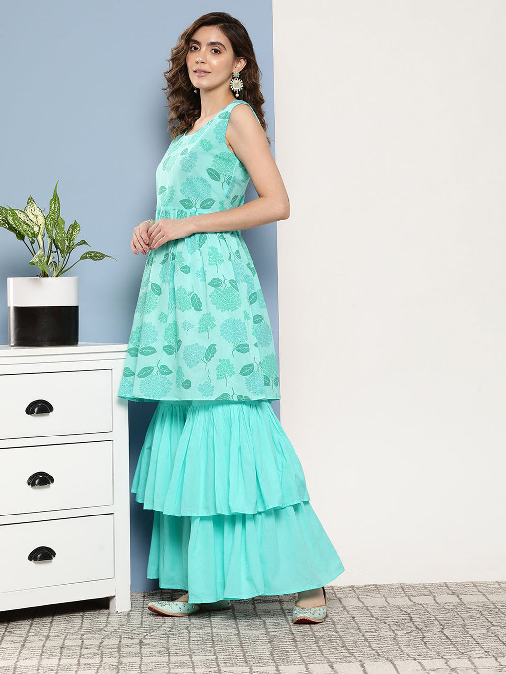 InWeave Women's Turquoise Printed Chintz Tiered Sharara Set
